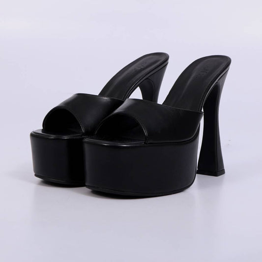 Liz – Tamanco Feminino Plataforma Salto Alto Meia Pata Preto