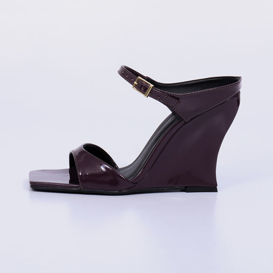 Zaia – Tamanco Feminino Anabela Vinho