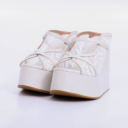 Flora – Tamanco Feminina Plataforma Anabela Meia Pata Tela Rendada Off White