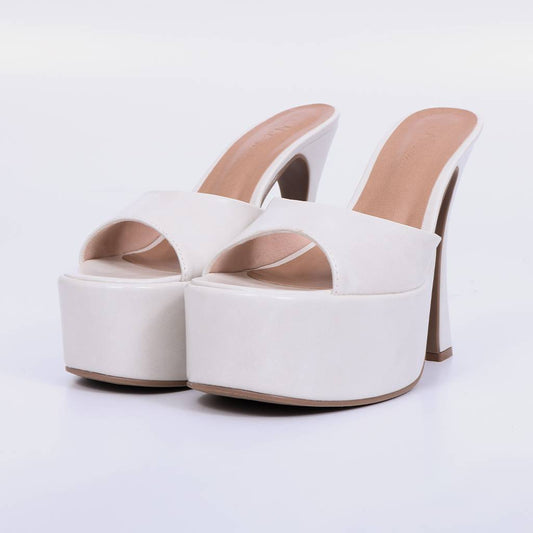 Liz – Tamanco Feminino Plataforma Salto Alto Meia Pata Off White