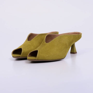 Lana – Mule Feminino Peep Toe com Salto Fino Verde