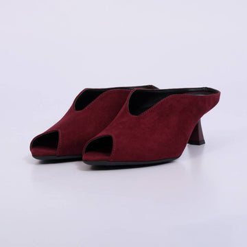 Lana – Mule Feminino Peep Toe com Salto Fino Marsala