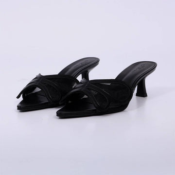 Bela – Mule Feminino com Tela Transparente e Salto Fino Preto