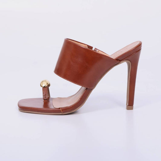 Nicole – Tamanco Feminino Salto Alto com Tira Larga e Dedo New Whisk