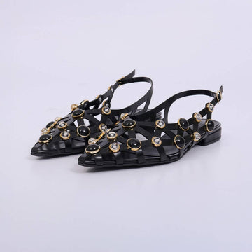 Cindy – Slingback Feminina com Aplicações e Pedrarias Preto