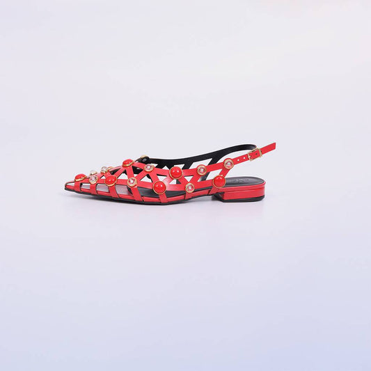 Cindy – Slingback Feminina com Aplicações e Pedrarias Vermelho