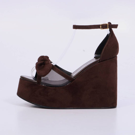 Olivia – Sandália Feminina Plataforma Anabela com Laço e Tela Rocha