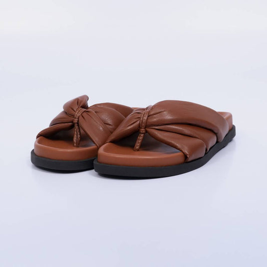Talia – Papete Feminino Slide Laço Puffy Caramelo