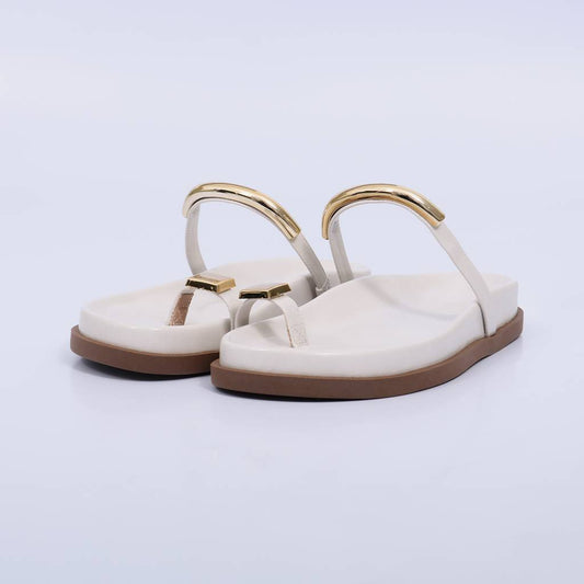 Aila – Papete Feminina de Dedo Aplicações Metálicas Off White