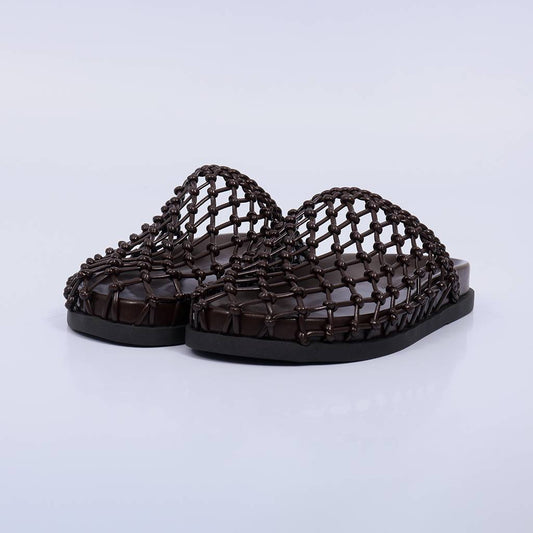Iara – Clog Feminina Tramada Artesanal Marrom
