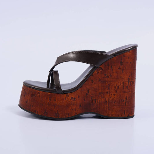 Taci – Tamanco Feminino Anabela Plataforma de Dedo Marrom