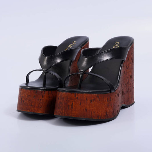Taci – Tamanco Feminino Anabela Plataforma de Dedo Preto