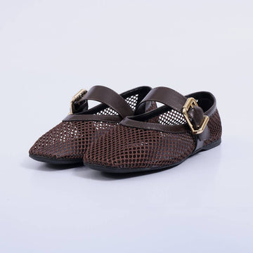 Alice – Sapatilha Feminina Tela Fivela Bico Fino Marrom