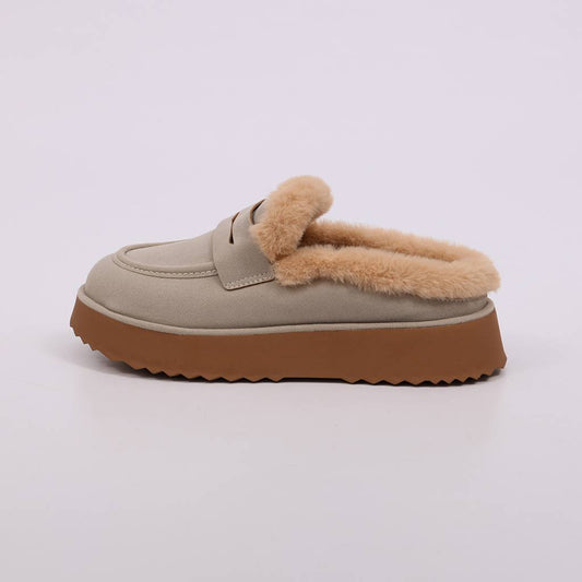 Cacau – Mule Feminino Flatforma Forrado Pelúcia Off White