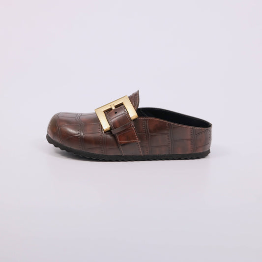 Daphine - Mule Casual Feminino Salto Tratorado Com Fivela Marrom Escuro