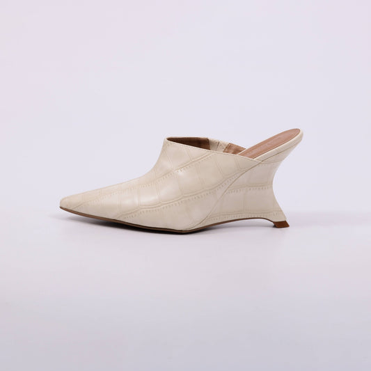 Mirela - Mule Feminino Clássico Salto Baixo Croco Off White