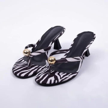 Mel - Tamanco Feminino Bico Redondo Aplicação Zebra