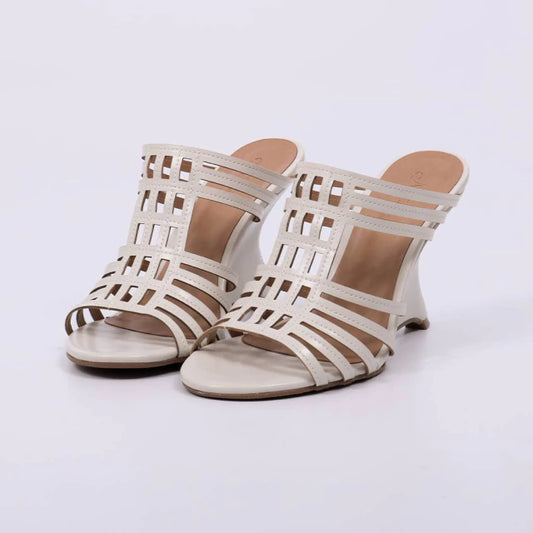 Martina - Tamanco Feminino Salto Anabela Tiras Vazadas Off White