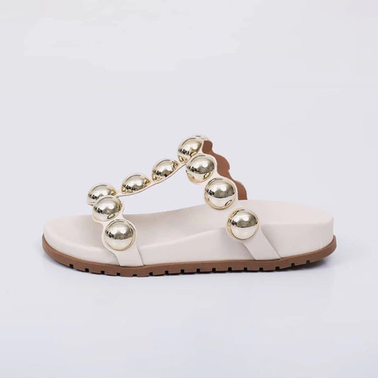 Maya - Papete Feminina Bico Redondo Aplicação em Bolas Off-White