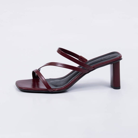 Hera - Sandália Feminina Tiras Finas Salto Bloco Vermelho