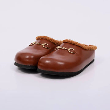 Alaska - Clog Feminino Casual Forrado Com Corrente Caramelo