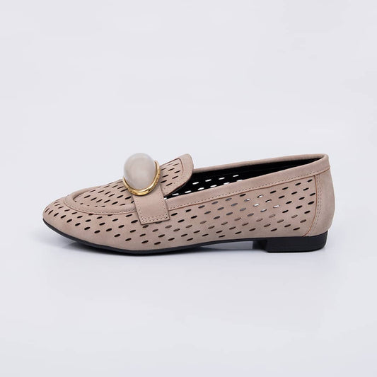 Aspen - Mocassim Feminino Vazado com Aplicação Cinza