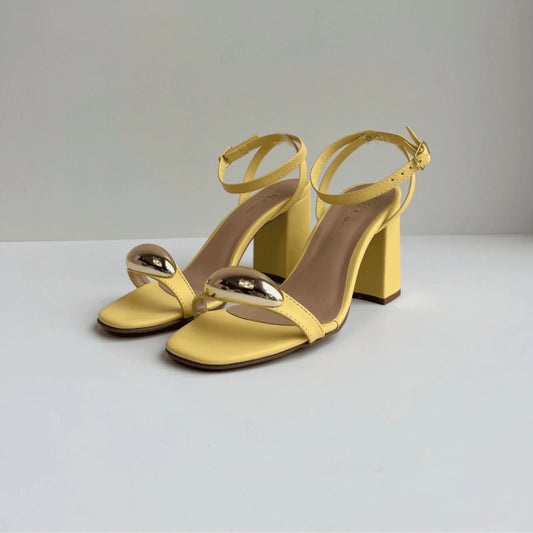 Dallas - Sandália Feminina Aplicação Salto Grosso Amarela