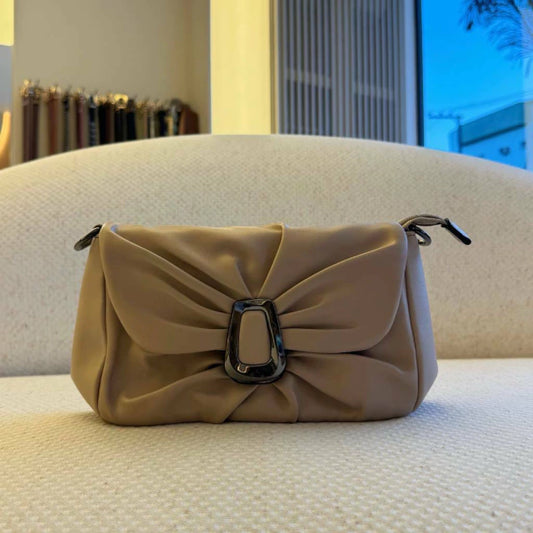 Lia - Bolsa Feminina Puffer com Fivela Alças Extras Bege
