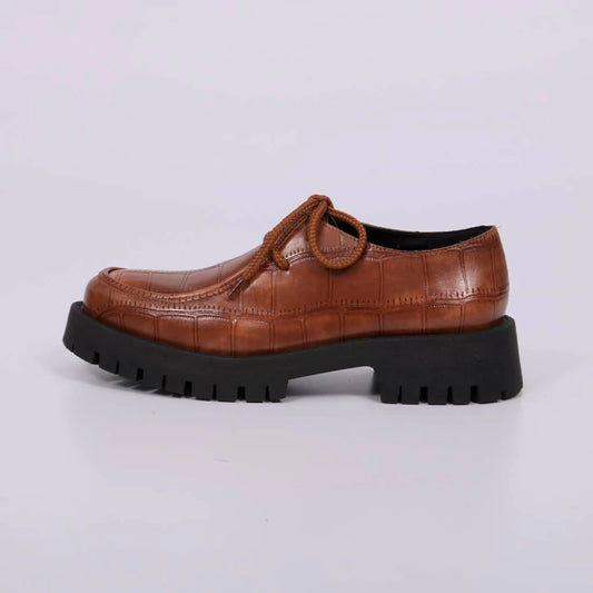Pietra - Sapato Feminino Tratorado Croco Amarração Caramelo