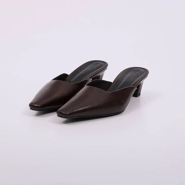 Carmen - Mule Feminino Salto Bloco Bico Fino Marrom Escuro