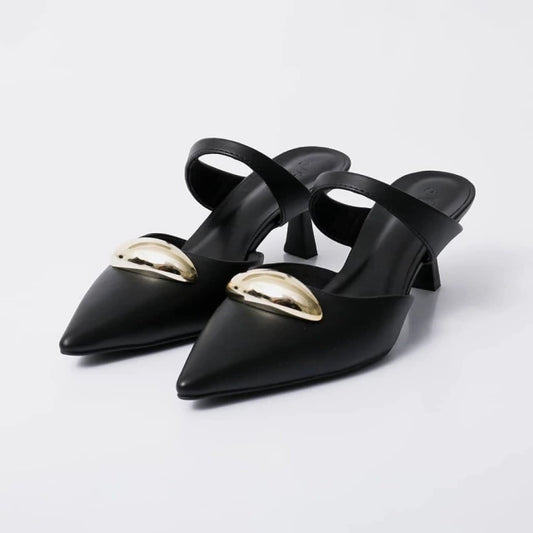 Alpino - Mule Feminino Bico Fino com Tira Central Aplicação Preto