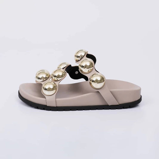 Akira - Papete Feminina Anatômica de Bico Redondo Aplicação Cinza