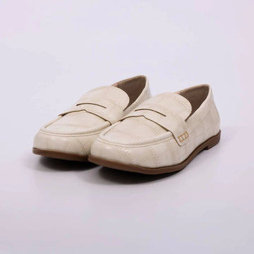 Mel - Mocassim Feminino Salto Baixo Croco Off White