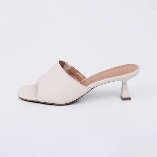 Safira - Tamanco Feminino Bico Quadrado Salto Taça Off-White