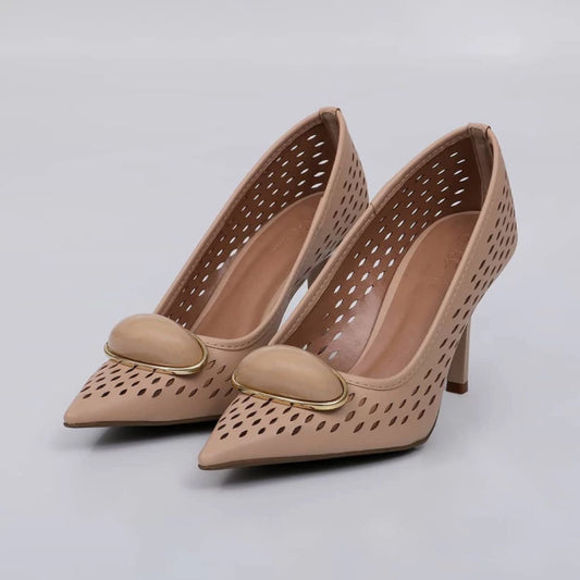 Helena - Scarpin Feminino Aplicação Dourada Salto Alto Bege