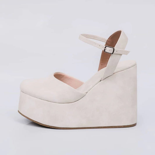 Lima - Sandália Feminina Anabela Camurça Fivela Off-white