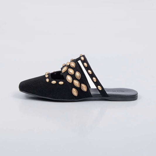 Nilo - Mule Feminina Rasteira Tachas Douradas Preto