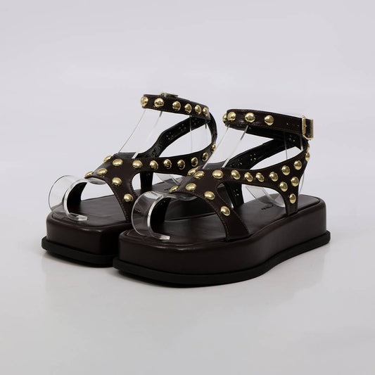 Isabel - Papete Feminina Flatform Tachas Metálicas Marrom