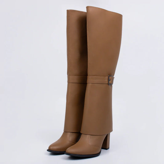 Elisa - Bota Feminina Dobrada Bico Redondo Salto Grosso Cano Longo Marrom Claro