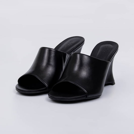 Osaka - Tamanco Feminino Anabela Bico Aberto Liso Preto