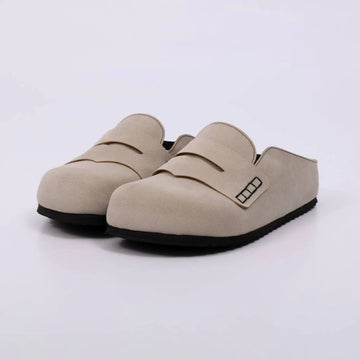 Noemi - Sapato Feminino Flat Fechado Camurça Off White