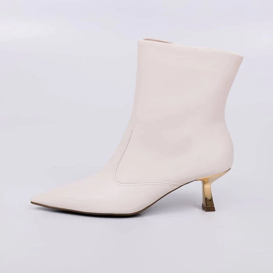 Samara – Bota Feminina Salto Baixo Zíper Aplicação Off-White